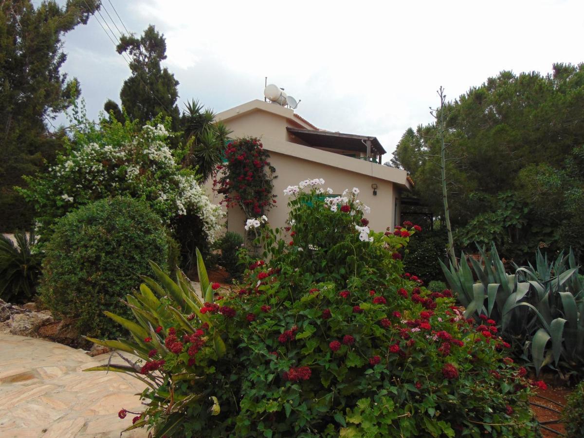 Konnos Villa โปรทาราส ภายนอก รูปภาพ